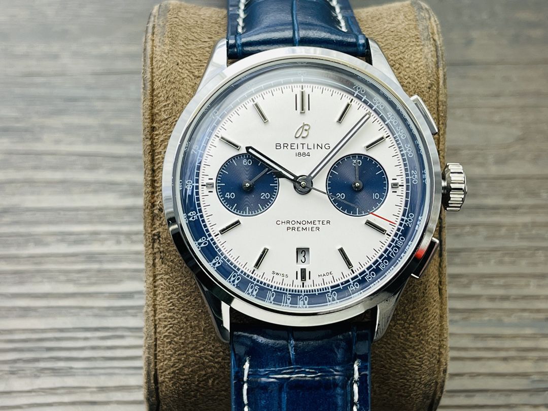 0-618.jpg Breitling Navitimer Super Clone Watch | Premium Luxury Replica 1124082177 - front view