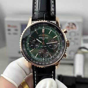 Premium Breitling Navitimer 43mm Super Clone with B01 Calibre 1135445334 - front view