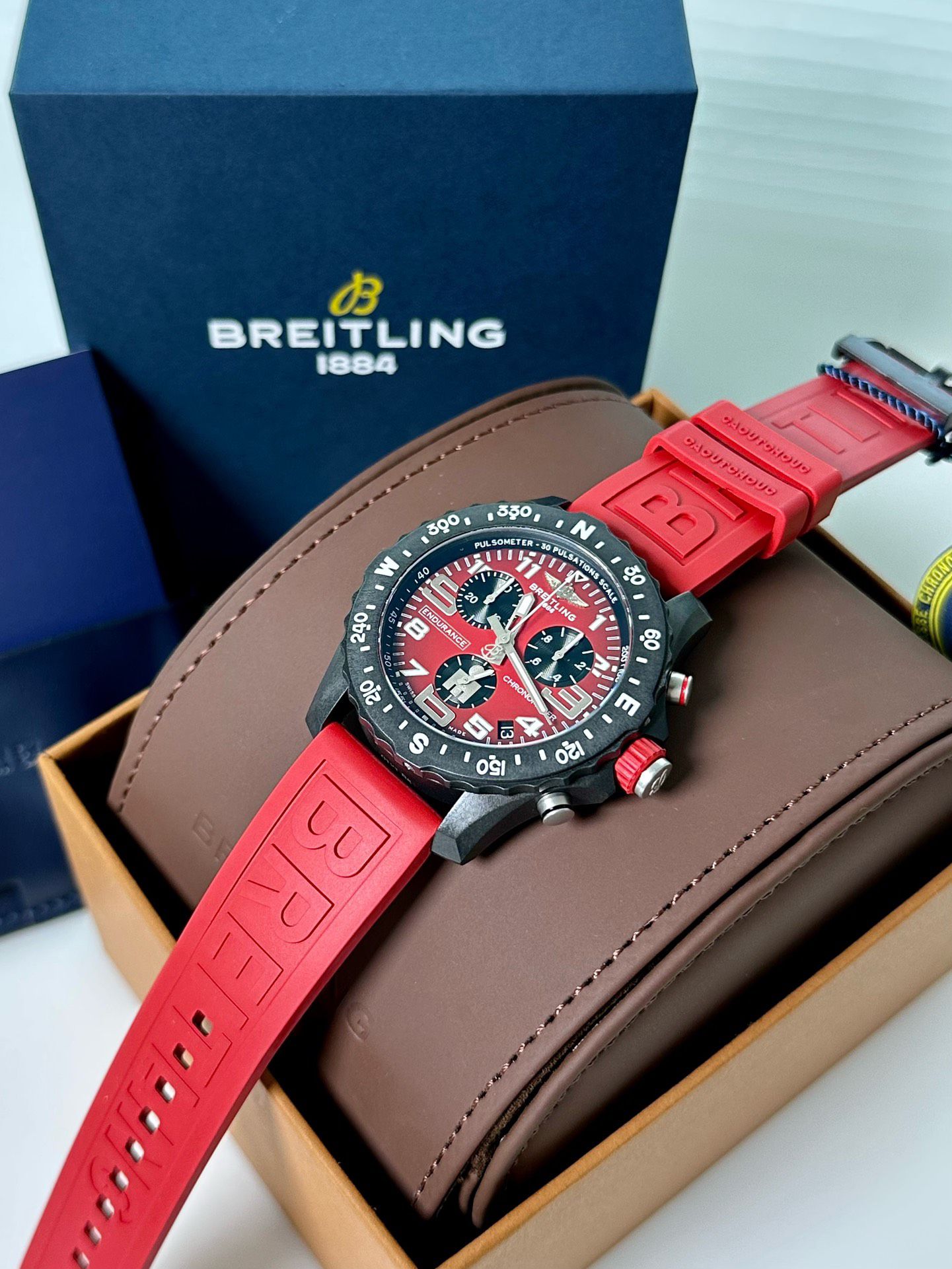 1-482.jpg Breitling Full Carbon Fibre Chronograph Super Clone Watch for Sale 1121570181 - side view