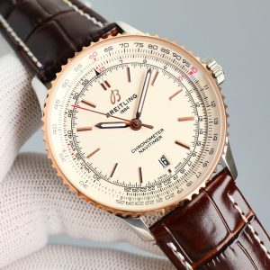 Breitling Navitimer 1 Super Clone: Premium Luxury Replica Watch 1036691458 - side view