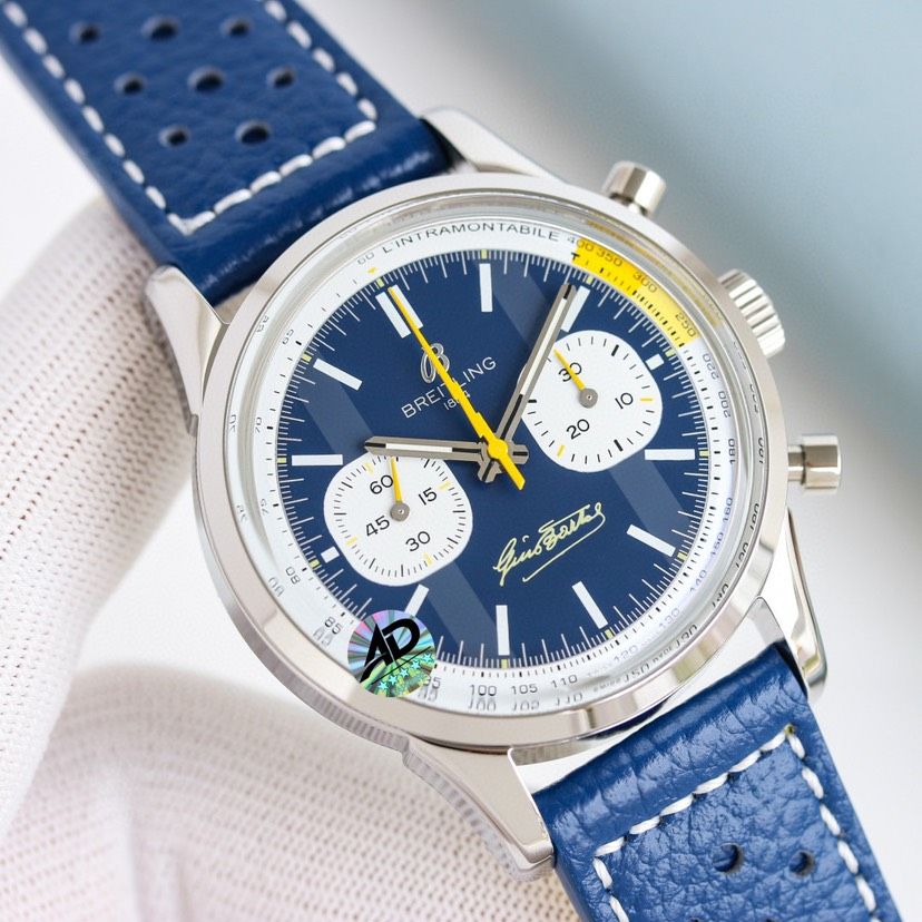 2-181.jpg Breitling Navitimer Super Clone Watch | Premium Luxury Replica Timepiece 1054885878 - interior view
