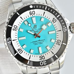 Breitling Superocean 42mm Men's Luxury Replica Watch with Cash on Delivery 1131291333 - close-up
