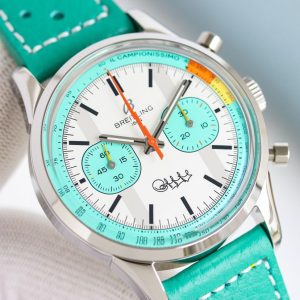 Breitling Navitimer Super Clone Watch | Premium Luxury Replica Timepiece 1054885878 - close-up