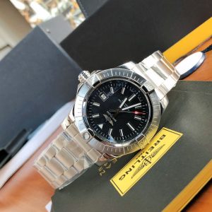 Breitling Avenger Super Clone Watch | Premium AAA Replica with COD 1118561707 - close-up