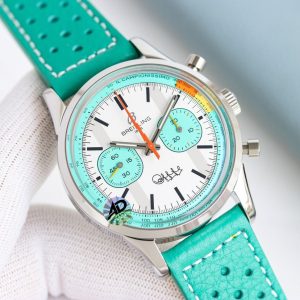 Breitling Navitimer Super Clone Watch | Premium Luxury Replica Timepiece 1054885878 - detailed view