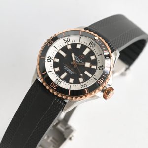Breitling Superocean Heritage 42mm Men's Luxury 1:1 Super Clone Watch 1119121398 - front view