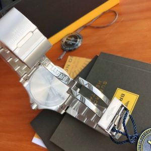 Breitling Avenger Super Clone Watch | Premium AAA Replica with COD 1118561707 - front view
