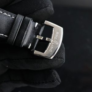 Breitling Pilot's Legendary Aviation Super Clone Watch with Cash on Delivery 1111476728 - front view